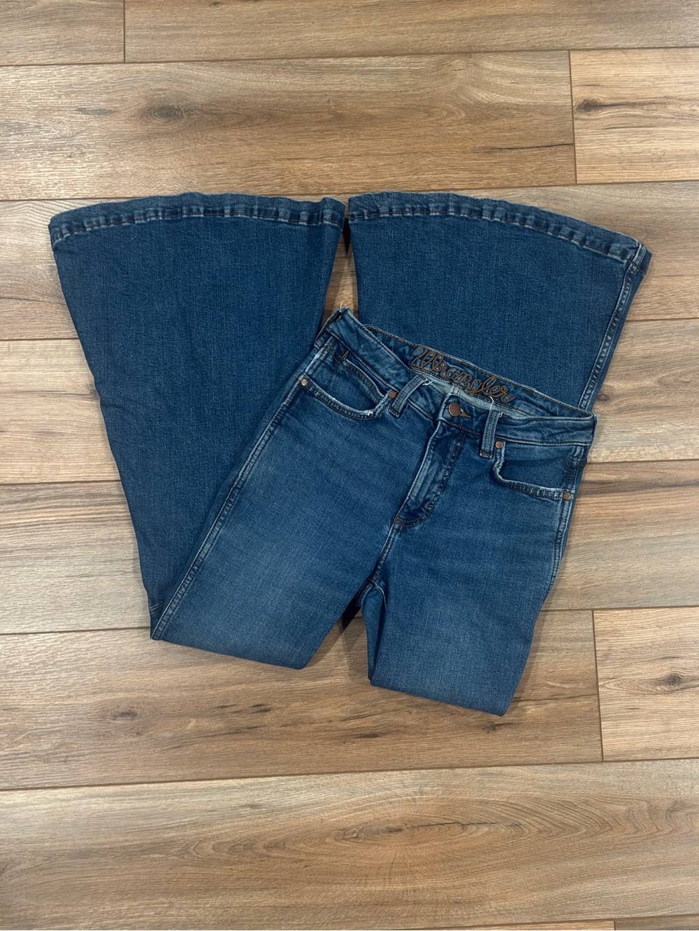 WRANGLER Boho Western Faded High-rise Flare Bell Bottom Jeans | Size 27 x 32